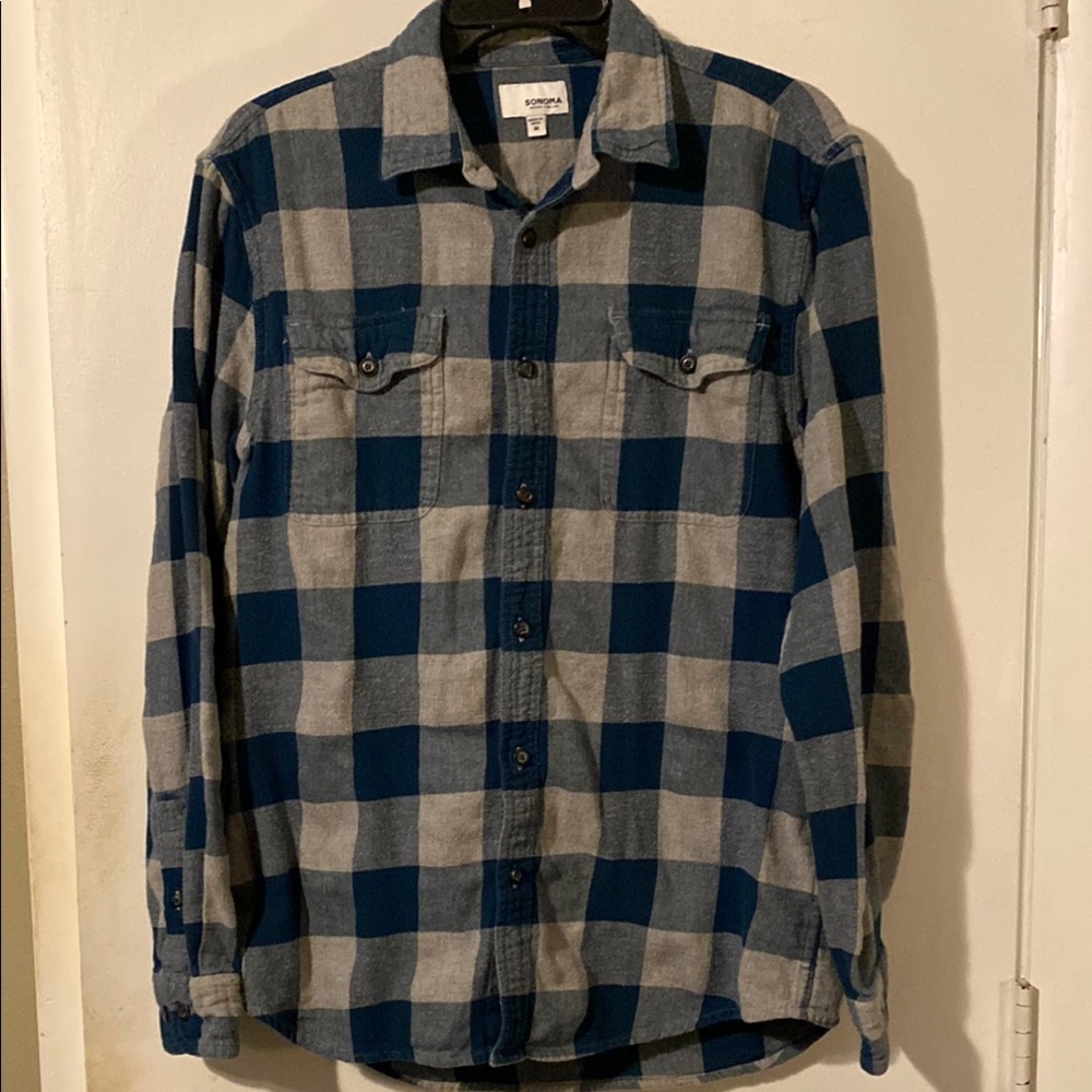 Sonoma Casual Blue and Gray Button Down Shirt